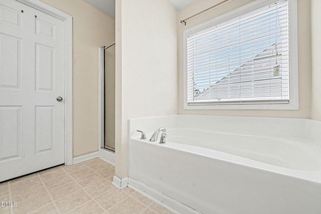 913 Woodside Park Lane, Durham, NC 27704