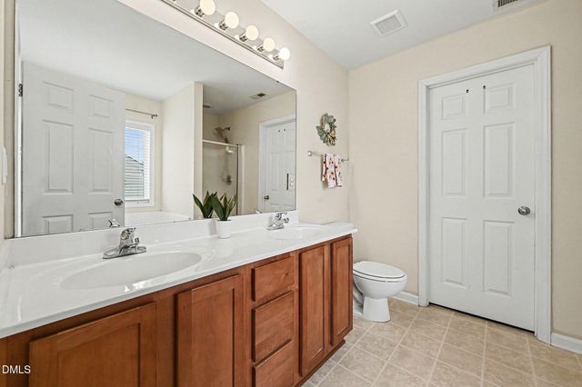 913 Woodside Park Lane, Durham, NC 27704