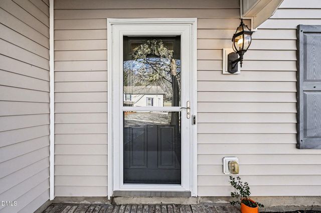 913 Woodside Park Lane, Durham, NC 27704