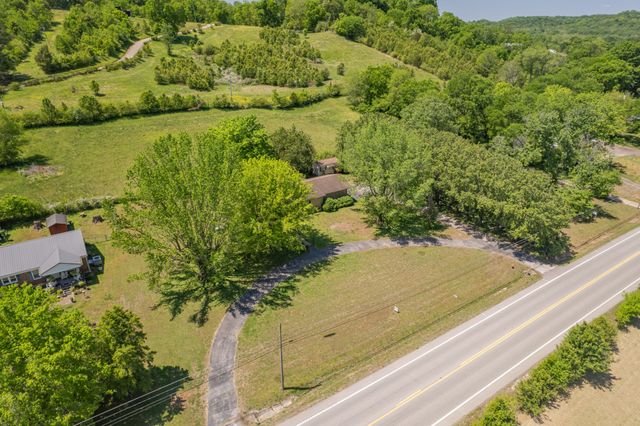 2787 Columbia Hwy, Pulaski, TN 38478