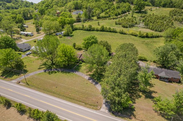 2787 Columbia Hwy, Pulaski, TN 38478