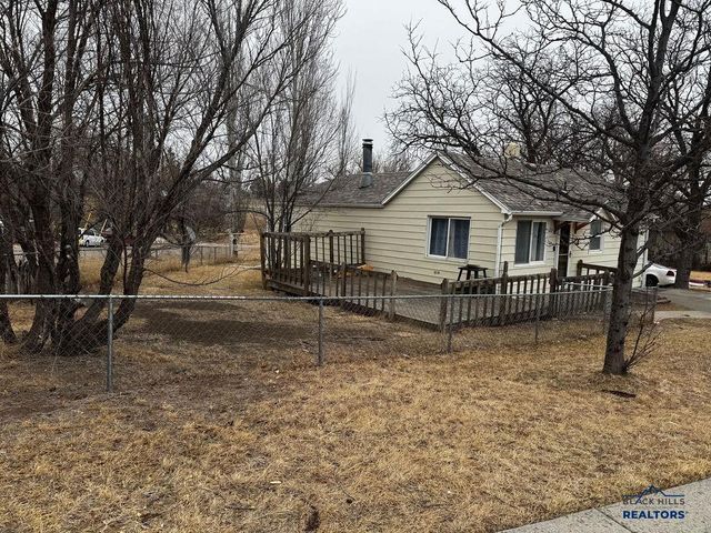824 SILVER ST, Raid City, SD 57701