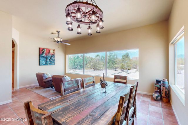 4251 Superstition Drive, Las Cruces, NM 88011