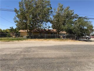 3153 E Avenue H4, Lancaster, CA 93535