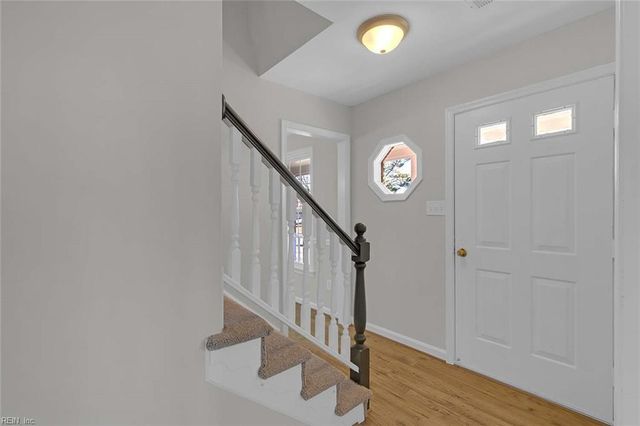 107 Glascow WAY, Hampton, VA 23669