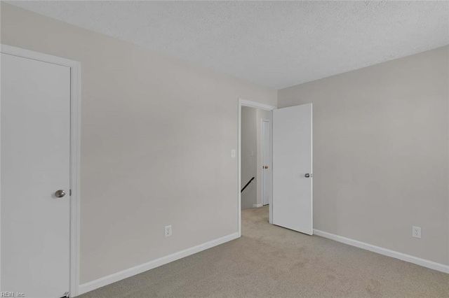 107 Glascow WAY, Hampton, VA 23669