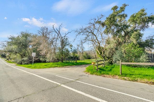 6515 Mariposa Ave, Citrus Heights, CA 95610