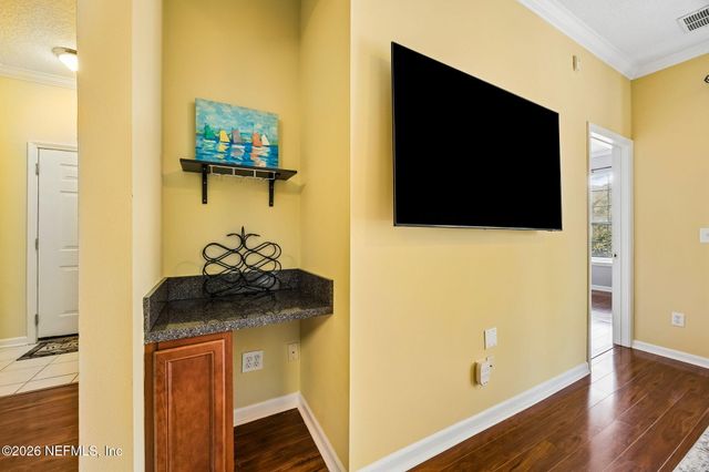 8601 BEACH Boulevard 1222, Jacksonville, FL 32216