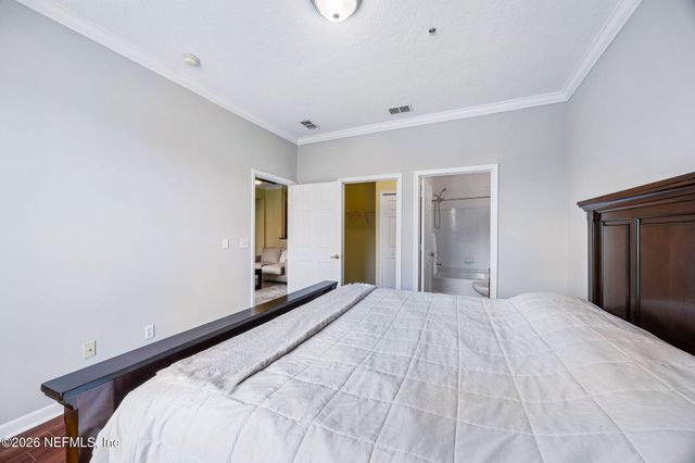 8601 BEACH Boulevard 1222, Jacksonville, FL 32216