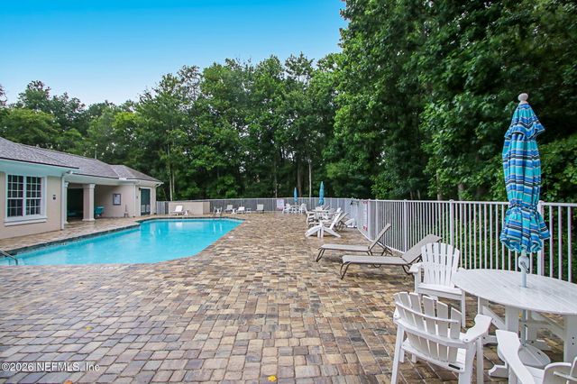 8601 BEACH Boulevard 1222, Jacksonville, FL 32216