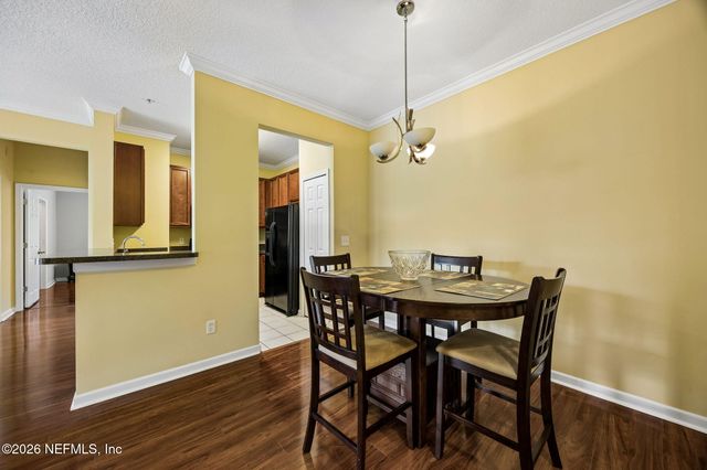 8601 BEACH Boulevard 1222, Jacksonville, FL 32216
