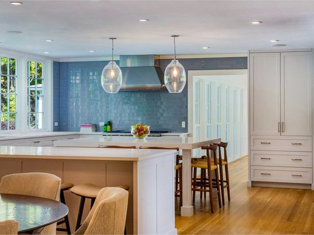 282 Westview Drive, Shelburne, VT 05482