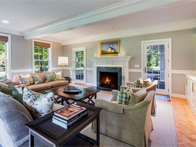 282 Westview Drive, Shelburne, VT 05482