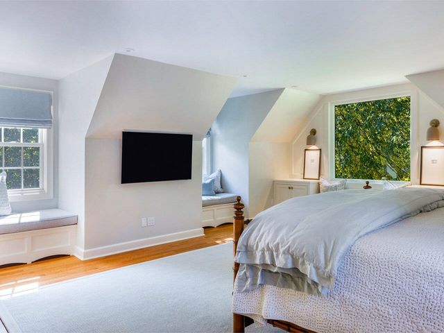 282 Westview Drive, Shelburne, VT 05482