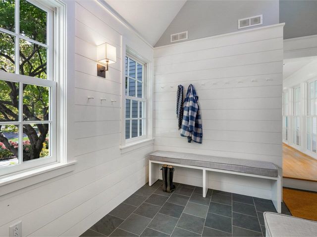 282 Westview Drive, Shelburne, VT 05482