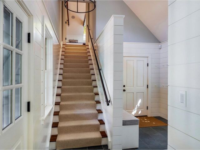 282 Westview Drive, Shelburne, VT 05482