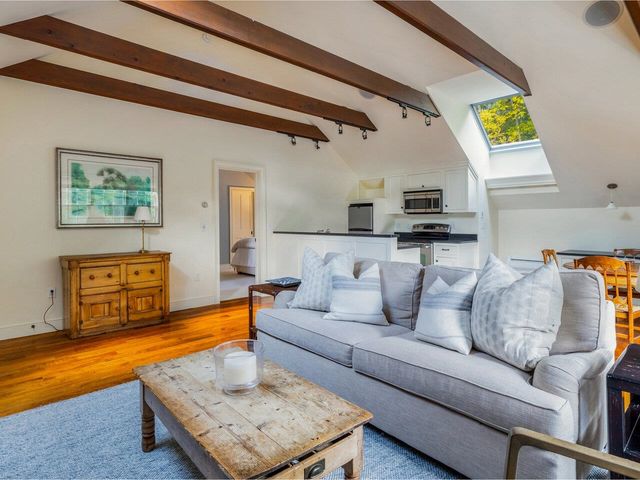 282 Westview Drive, Shelburne, VT 05482