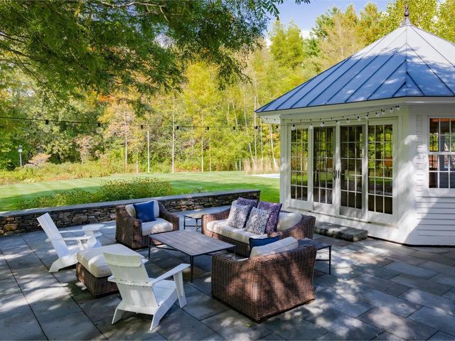 282 Westview Drive, Shelburne, VT 05482