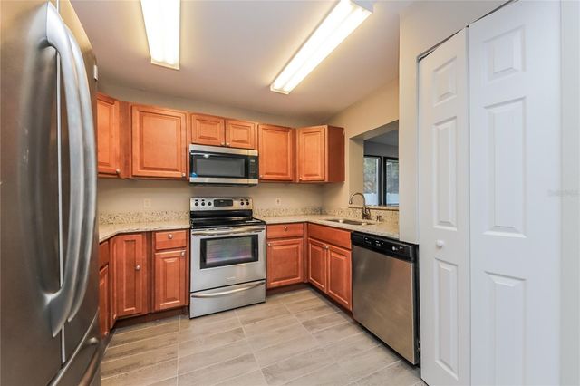 660 MCKINLEY COURT, Kissimmee, FL 34758