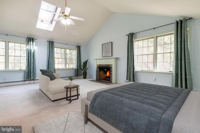 3300 ROSEMARY LN, Hyattsville, MD 20782