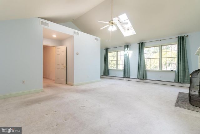 3300 ROSEMARY LN, Hyattsville, MD 20782