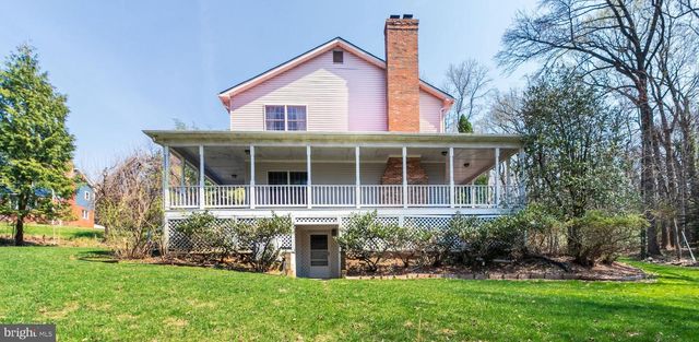 3300 ROSEMARY LN, Hyattsville, MD 20782