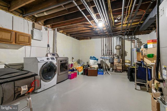 3300 ROSEMARY LN, Hyattsville, MD 20782