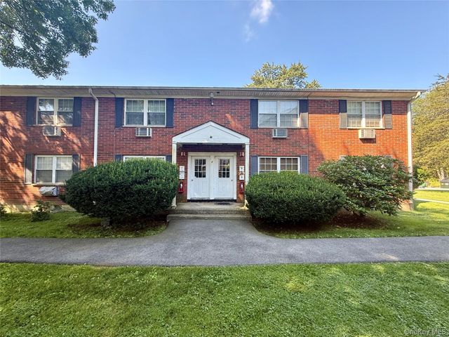 5 Wildwood Drive 8B, Wappingers Falls, NY 12590