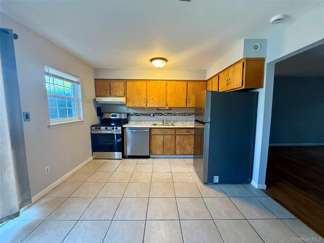 5 Wildwood Drive 8B, Wappingers Falls, NY 12590