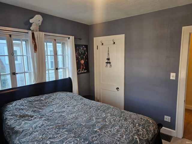 802 S 12th Street, Lafayette, IN 47905