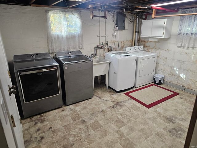 802 S 12th Street, Lafayette, IN 47905