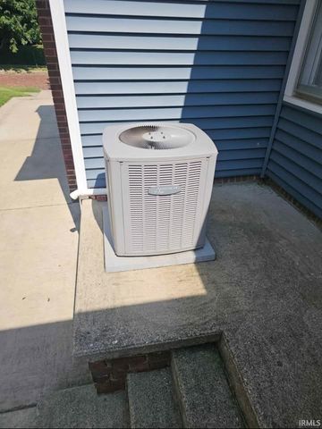 802 S 12th Street, Lafayette, IN 47905