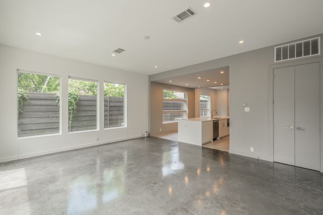 4602 Weldon Street, Dallas, TX 75204