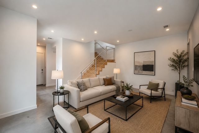 4602 Weldon Street, Dallas, TX 75204