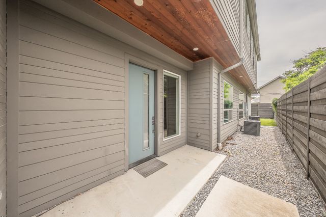 4602 Weldon Street, Dallas, TX 75204