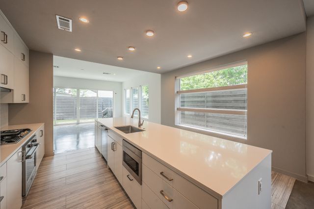 4602 Weldon Street, Dallas, TX 75204