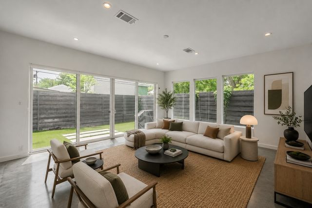 4602 Weldon Street, Dallas, TX 75204