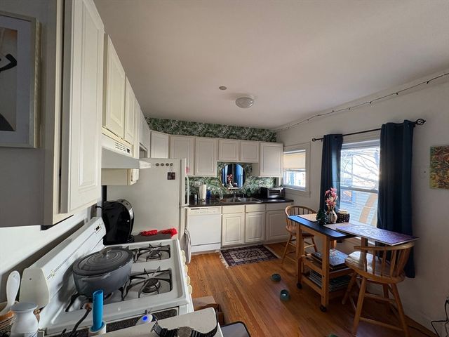 31-33 Roberts Road, Cambridge, MA 02138