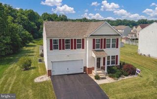232 W PEMBROOKE DR, Smyrna, DE 19977