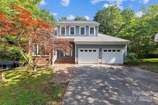 9423 Fairmead Drive, Charlotte, NC 28269