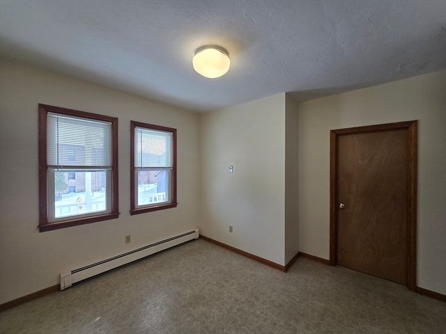 17 Grafton St 2, Quincy, MA 02169