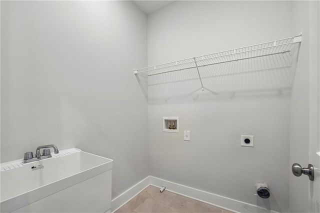 913 King Street NW, Atlanta, GA 30318