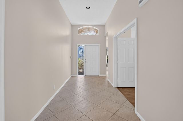 9729 Lemonwood Way, Boynton Beach, FL 33437