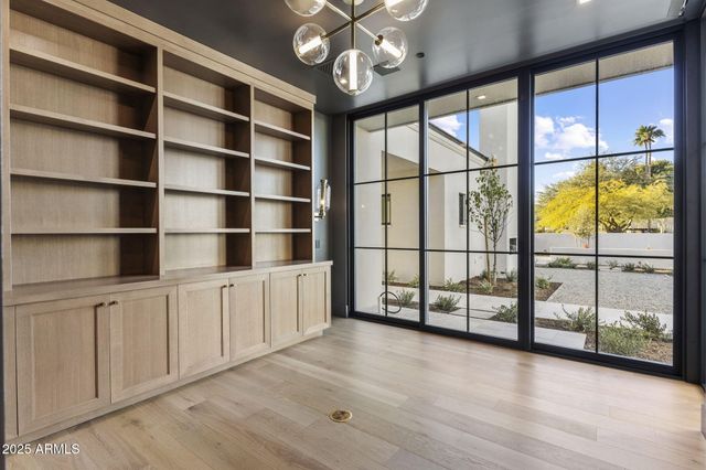 5314 E ORCHID Lane, Paradise Valley, AZ 85253