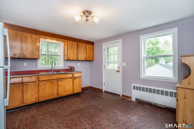 196 Shagbark Drive, Bristol, CT 06010