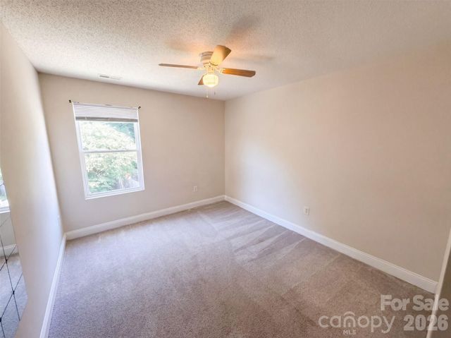14021 Pinyon Pine Lane, Charlotte, NC 28215