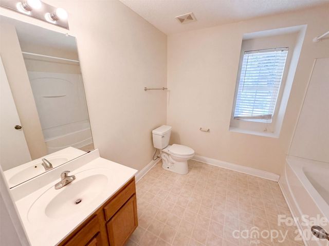 14021 Pinyon Pine Lane, Charlotte, NC 28215