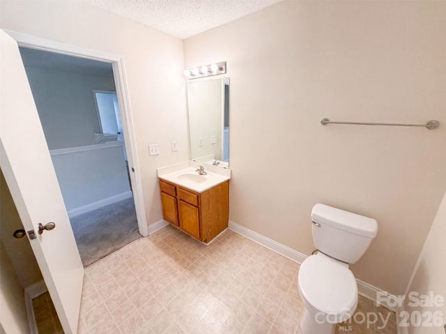 14021 Pinyon Pine Lane, Charlotte, NC 28215