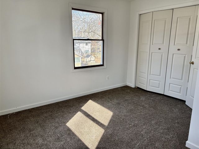 17312 Oak Street, Spring Lake, MI 49456