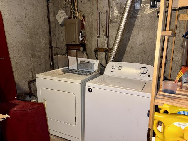 17312 Oak Street, Spring Lake, MI 49456